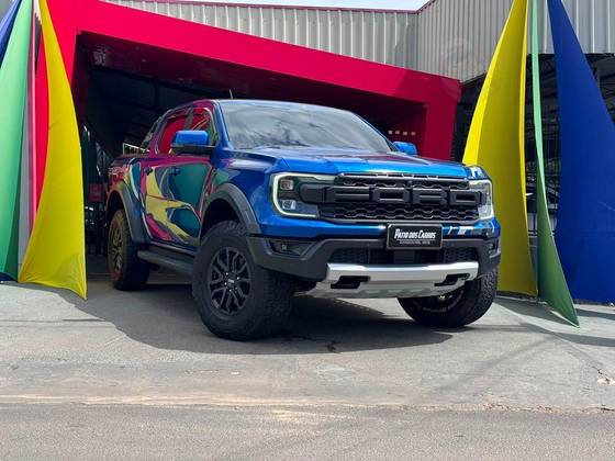 FORD RANGER 3.0 V6 TURBO GASOLINA RAPTOR 4X4 AUTOMÁTICO
